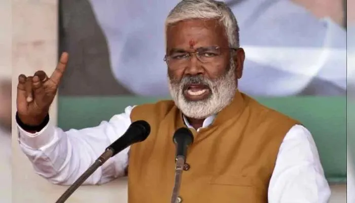 जवानों ने सदैव अदम्य साहस का दिया परिचय : स्वतंत्र देव सिंह