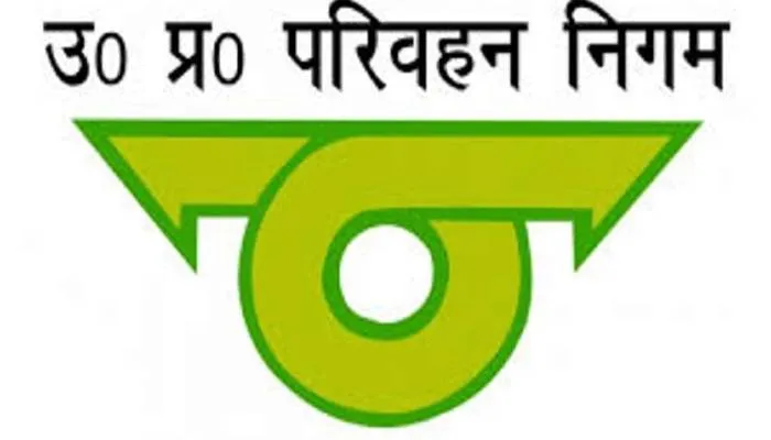 लखनऊ: खुद के वाहन अनफिट, दूसरों को पढ़ा रहे फिटनेस का पाठ