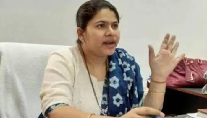 जालौन जिला प्रशासन ने चलाया स्वच्छता अभियान, डीएम ने कही ये बड़ी बात