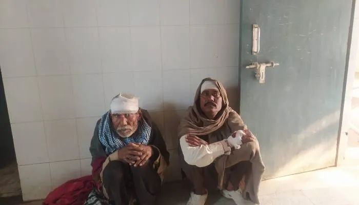 सीतापुर: दरवाजा रखने के विवाद में हुआ खूनी संघर्ष, किशोरी की मौत, 13 अन्य घायल