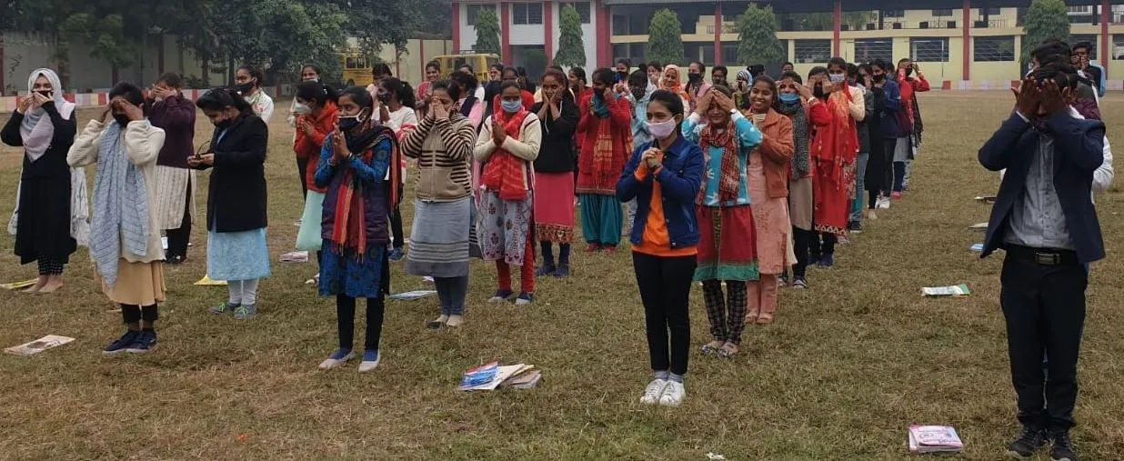 पीलीभीत: वर्कशॉप में महिलाओं को कराया व्यायाम, लाभ बताए