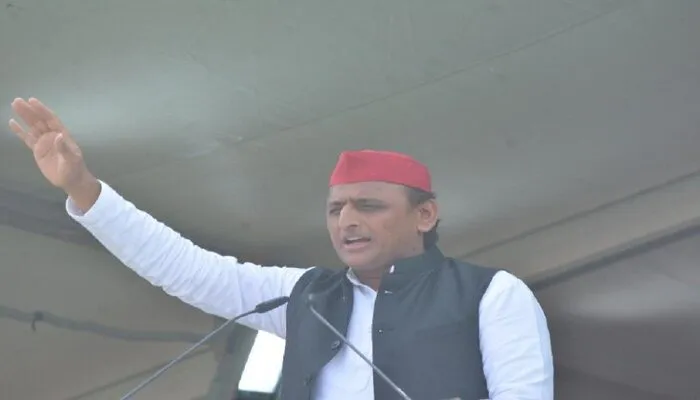 अखिलेश यादव ने हॉकी के जादूगर मेजर ध्यानचंद को किया नमन