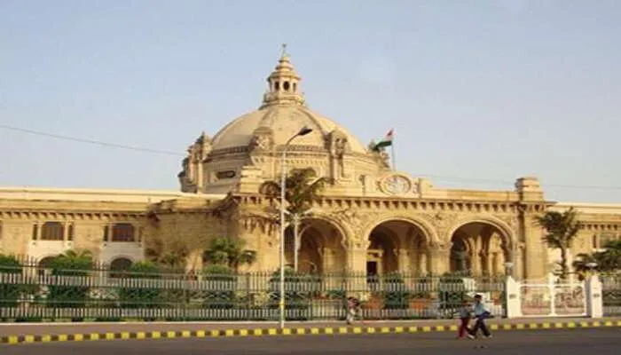 ‘टेनी’ मामला: विपक्ष के हंगामे के कारण यूपी विधानसभा की कार्यवाही एक घंटे के लिये स्थगित