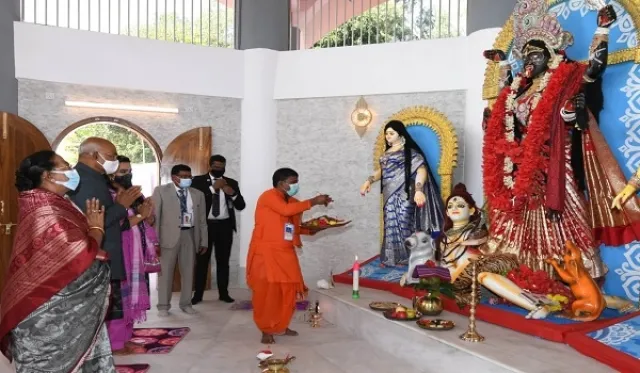 राष्ट्रपति रामनाथ कोविंद ने ऐतिहासिक श्री रमणा काली मंदिर का किया उद्घाटन