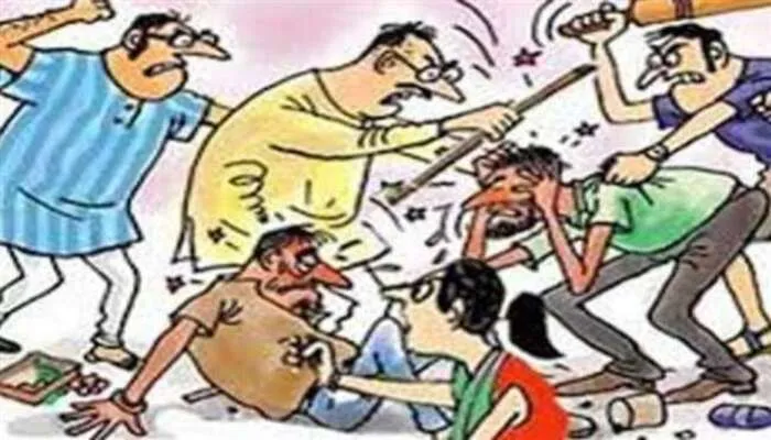 कानपुर: मवेशी चराने से मना करने पर लाठी-डंडों से किया गया हमला, जानें पूरा मामला…
