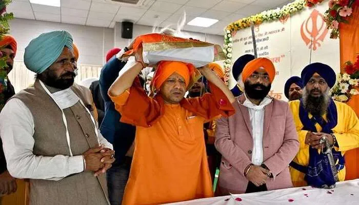 साहिबजादा दिवस पर सीएम योगी के आवास पर  गूंजी गुरुबाणी
