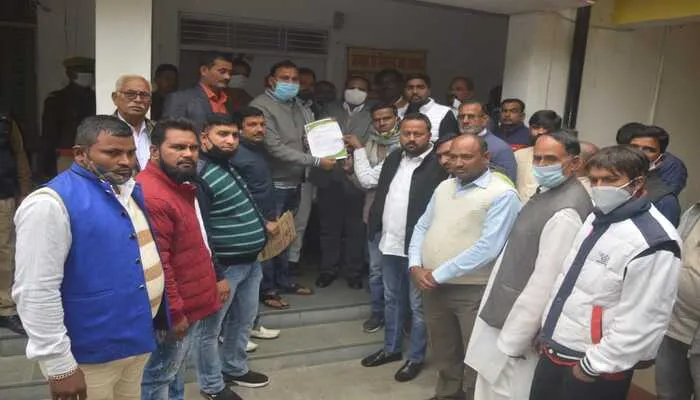अयोध्या: ग्राम प्रधान संगठन ने असहयोग आंदोलन की दी चेतावनी