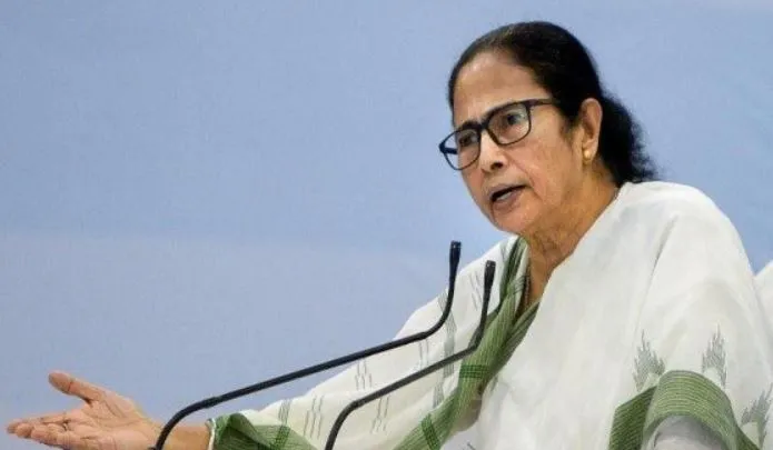 पश्चिम बंगाल: अपने विधायकों के खिलाफ अनुशासनात्मक कार्रवाई करेगी TMC, जानें क्या पूरा मामला