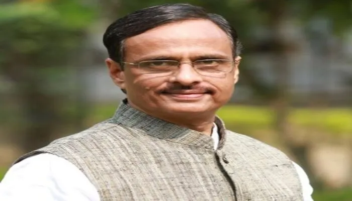 योगी सरकार के विकासोन्मुख कार्यों के समक्ष विपक्ष हुआ मुद्दा विहीन: दिनेश शर्मा