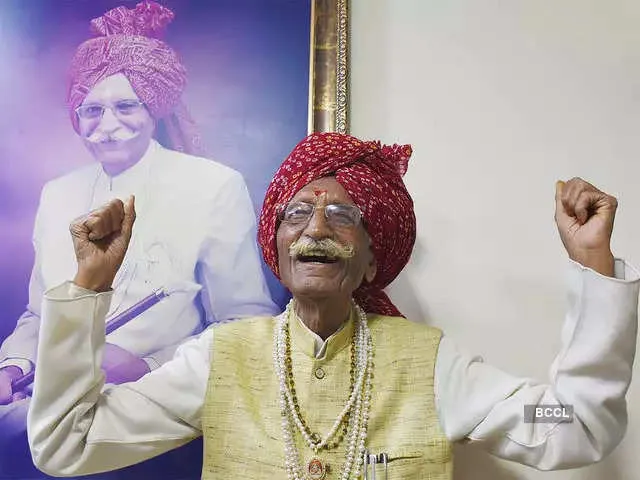 सालों से देवताओं की रसोई में स्वाद पैदा कर रहे हैं धर्मपाल गुलाटी के मसाले, जानें इतिहास