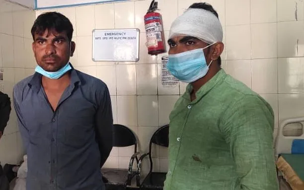 बरेली: खड़ी बाइक में ईको ने मारी टक्कर, पिता की मौत, बेटा घायल