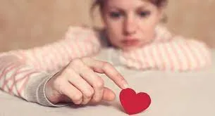 ब्रेकअप के बाद से आपकी लाइफ भी हो गई है Upset, तो यूं रहें खुश…