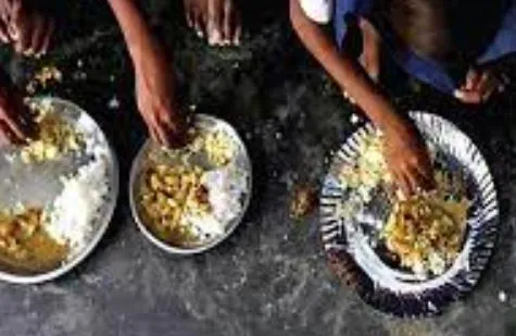 गुजरात: धार्मिक समारोह में विषाक्त भोजन करने से चार लोगों की मौत, 12 अन्य बीमार
