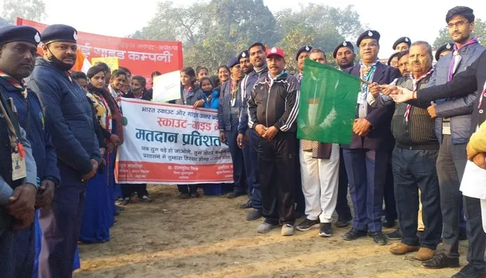 अयोध्या: ‘दारू से ना नोट से, किस्मत बदलेगी वोट से’ मतदाता जागरुकता वाकथन को SDM ने किया रवाना