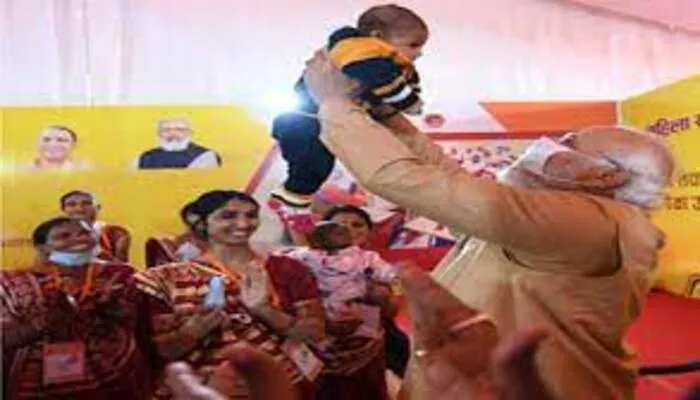 प्रयागराज: पीएम मोदी के सहज, सरल अंदाज की मुरीद हुईं शबाना परवीन