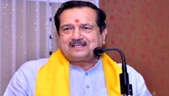 यूपी में जड़ें जमाने का सपना देखना छोड़ें ओवैसी: इंद्रेश कुमार
