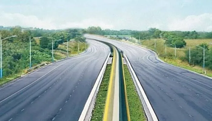 लखनऊ-कानपुर एक्सप्रेसवे का जल्द शुरू होगा काम, महज 40 मिनट में पूरा होगा सफर…