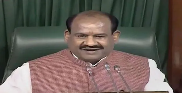 अध्यक्ष ओम बिरला ने मंत्रियों से कहा- लोकसभा के भीतर से अपना दफ्तर न चलाएं