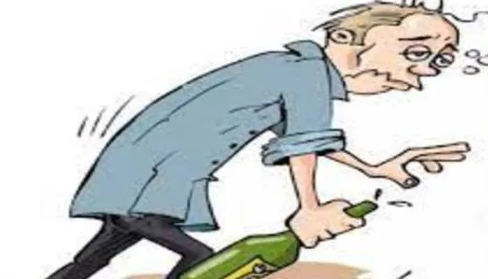बाजार में बच्ची को भूल गया नशेबाज पिता, पुलिस ने मशक्कत के बाद बेटी को घर पहुंचाया