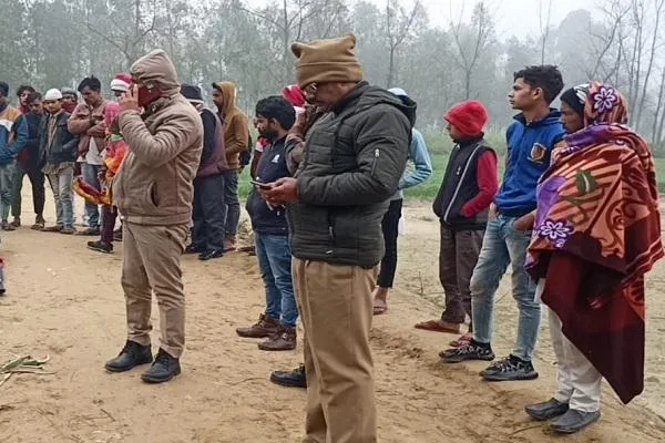 मुरादाबाद : तालाब में उतराता मिला युवक का शव, नहीं हुई शिनाख्त