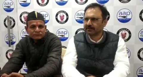 हल्द्वानी: इस बार जनता भाजपा और कांग्रेस के भाग्य पर फेरेगी झाडू: समित टिक्कू