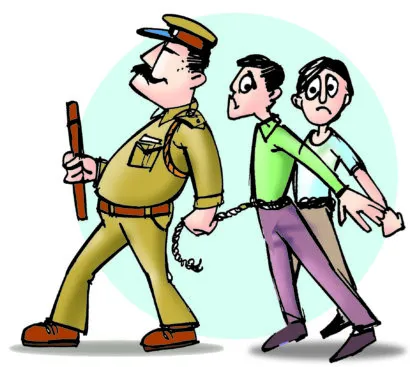 हल्द्वानी: रात के चोर पकड़े, दिनदहाड़े ताला तोड़ने वाले फरार