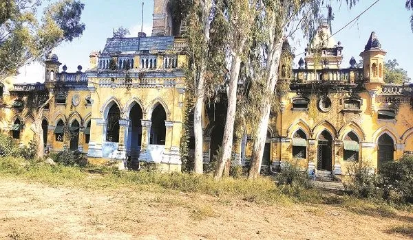 चुनावी मुद्दा : नवाबी दौर की शिक्षण संस्थाएं उत्थान को तरस गईं