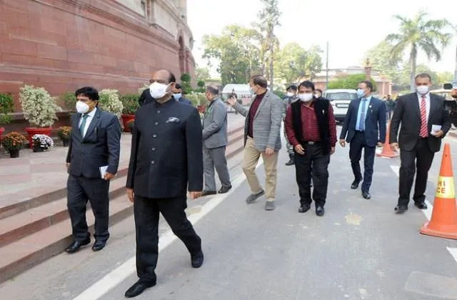 नई दिल्ली: लोकसभा अध्यक्ष ओम बिरला ने संसद भवन परिसर का किया निरीक्षण