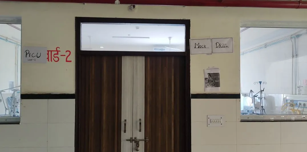 बरेली: डाक्टर नहीं, कैसे मिलेगा कोरोना संक्रमित नौनिहालों को इलाज