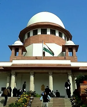 उच्चतम न्यायालय के आदेश को चुनौती देगी महाराष्ट्र सरकार