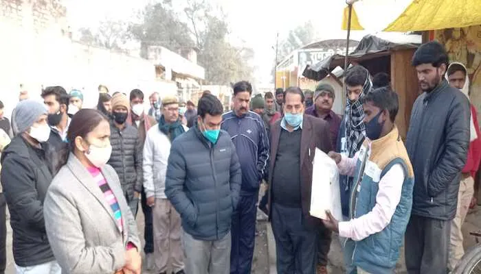 अयोध्या: रास्ते के विवाद में ईओ और व्यापारी आए आमने-सामने, ये था मामला
