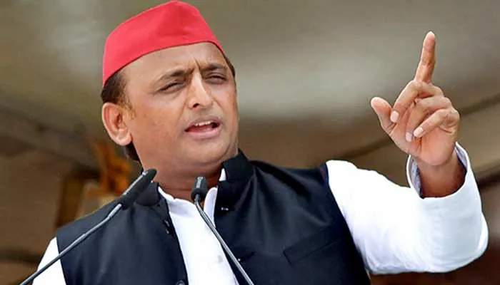 लखनऊ: पाक वाले बयान पर घिरने के बाद आक्रामक हुए अखिलेश, बीजेपी पर लगाया ये आरोप…