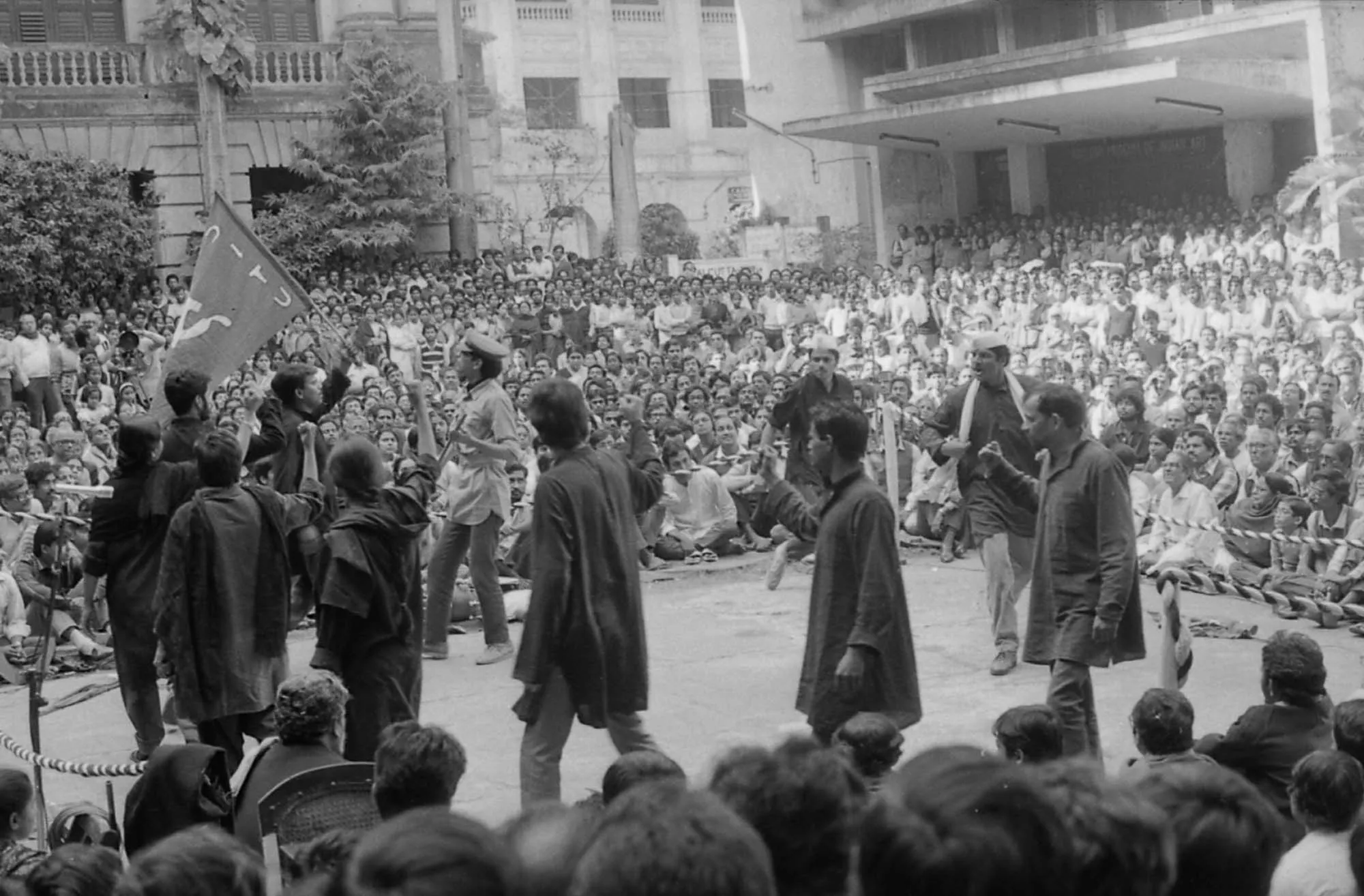 Safdar Hashmi: A death foretold - Telegraph India