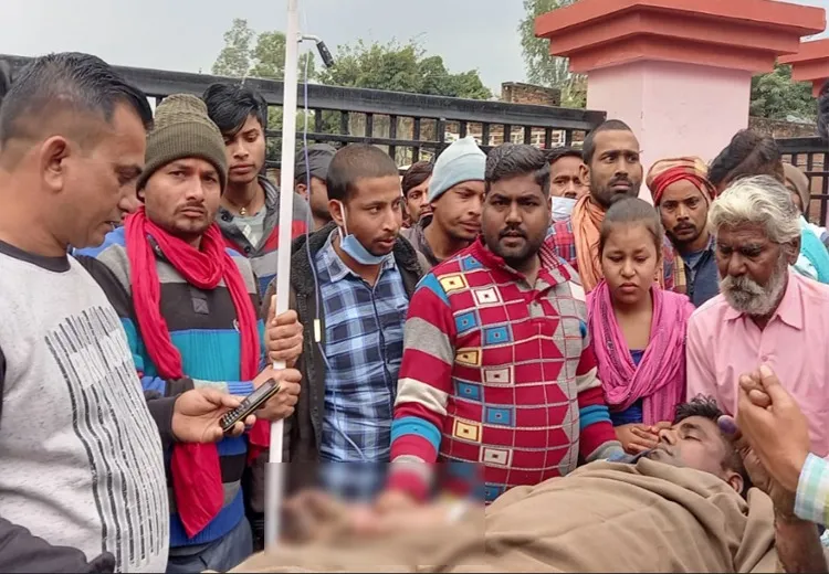 पीलीभीत: रेलवे ट्रैक पर दौड़ा करंट, रेलकर्मी झुलसा