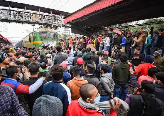 RRB NTPC Protest: खान सर ने छात्रों से की अपील, विरोध प्रदर्शन में नहीं लें हिस्सा