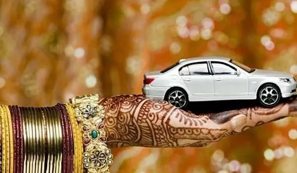 मुरादाबाद : दहेज में कार न मिलने पर पत्नी को घर से निकाला, दूसरी महिला को लेकर फरार