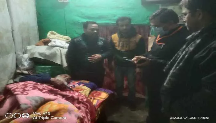 अयोध्या: पद्मश्री शरीफ चचा की हालत गंभीर, एसडीएम ने पूछी कुशलक्षेम…