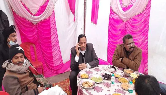 बहराइच: पुलिस ने नसीमुद्दीन सिद्दीकी को जयंती कार्यक्रम में जाने से रोका, जताई नाराजगी…