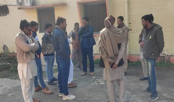 रामपुर : पूर्व प्रधान के बेटे ने गोली मारकर की आत्महत्या