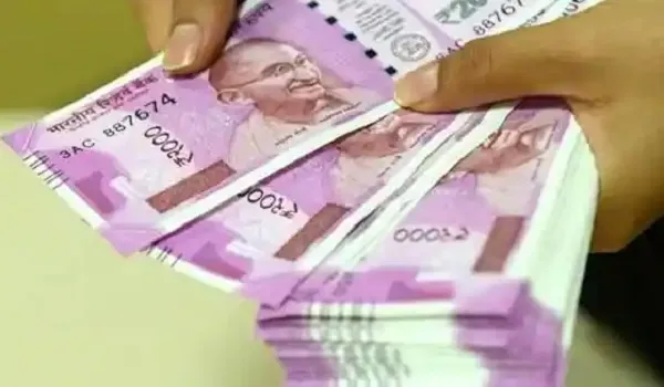 मुरादाबाद : अब पैसे निकालने नहीं जाना होगा बैंक, घर आएंगी बीसी सखियां
