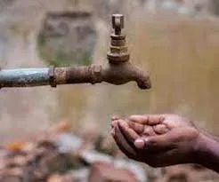 हल्द्वानी: पिछले 7 दिनों से पानी न आने से नाराज लोगों का चढ़ा पारा