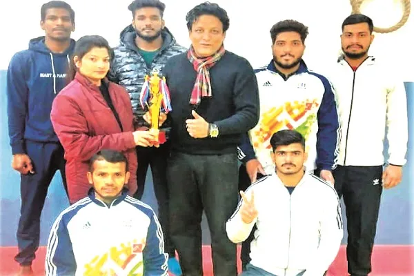 जूडो प्रतियोगिता में स्टेट चैंपियन बना मुरादाबाद, खिलाड़ियों ने जीते 10 मेडल