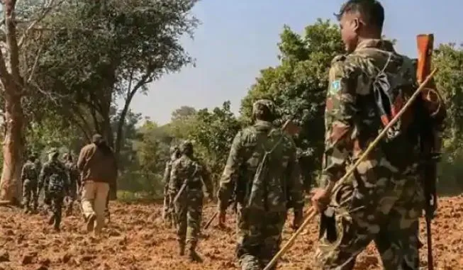 मुठभेड़ में घायल माओवादी को सुरक्षा बलों ने अस्पताल में कराया भर्ती