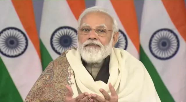 UP Election 2022: PM मोदी ने वर्चुअल रैली में विपक्ष पर साधा निशाना, कहा- यूपी में पांच साल पहले व्यापारी लुटता था…