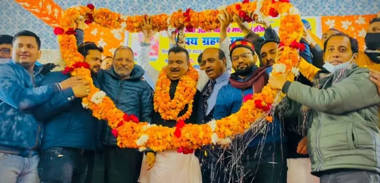 पीलीभीत: प्रतिनिधि उद्योग व्यापार मंडल का शपथ ग्रहण समारोह में लगे चंदा वसूलने के आरोप…