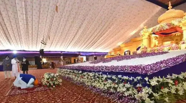 पीएम मोदी ने गुरु गोबिंद सिंह को दी श्रद्धांजलि, कही ये बड़ी बात…