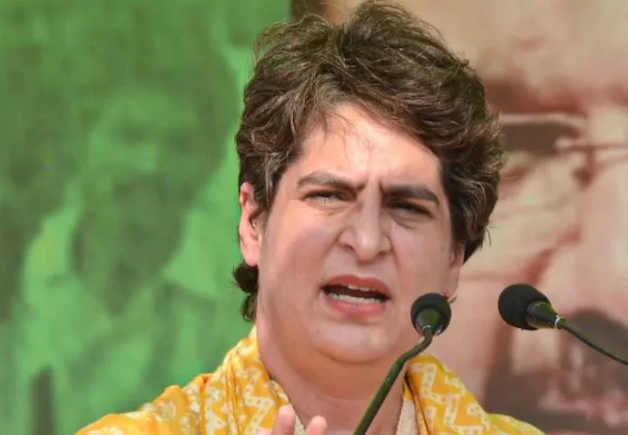 UP Election 2022: कांग्रेस ने जारी की 125 उम्मीदवारों की पहली लिस्ट, उन्नाव रेप पीड़िता की मां को भी मिला टिकट