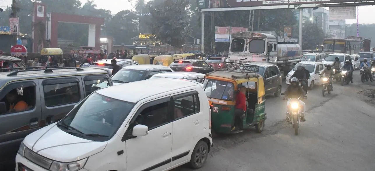 बरेली: नए साल के पहले दिन भी जाम से जूझे शहरवासी