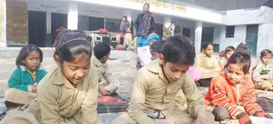 बरेली: पुरातन छात्र, सेवानिवृत्त शिक्षक और अधिकारी बदलेंगे स्कूलों की तस्वीर