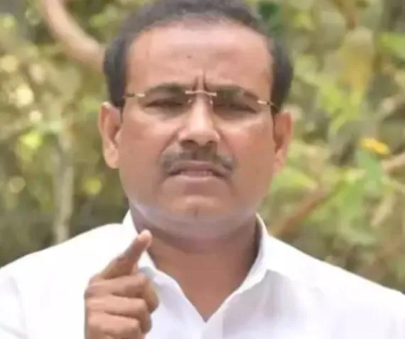 स्वास्थ्य मंत्री राजेश टोपे बोले- 12 से 15 वर्ष के बच्चों का भी होना चाहिए वैक्सीनेशन